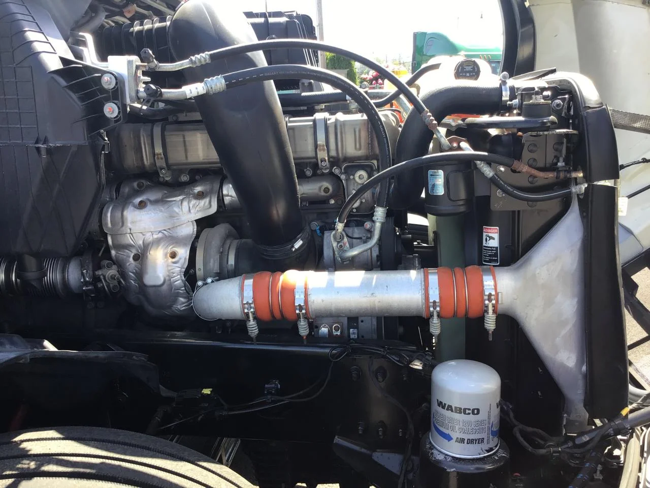 2021 Freightliner Cascadia in Pacific, WA — photo 12