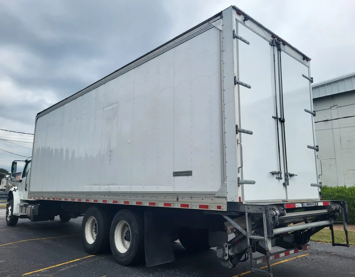 2019 Freightliner M2 106 - image 5
