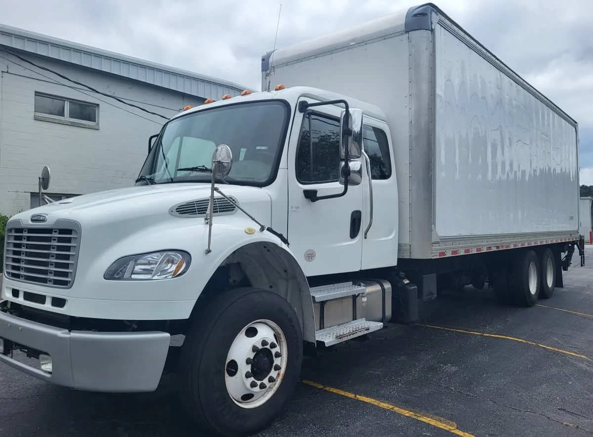 2019 Freightliner M2 106 in Jacksonville, FL