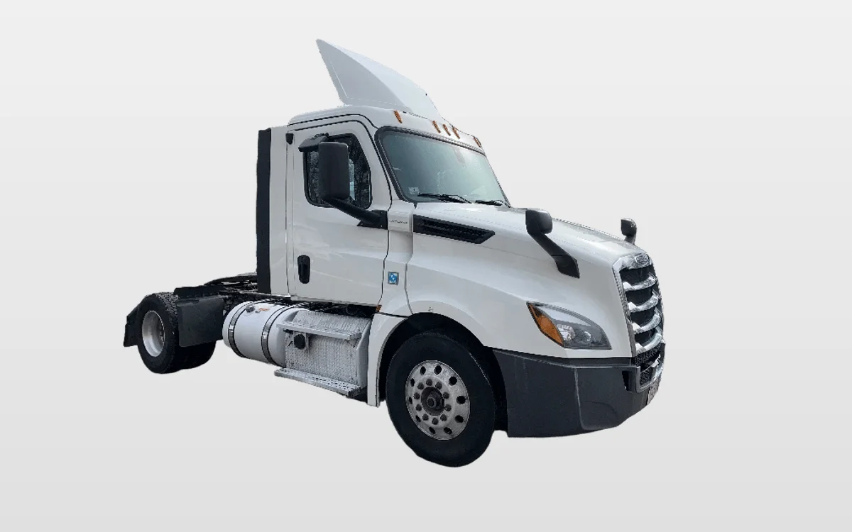 2019 Freightliner - image 1