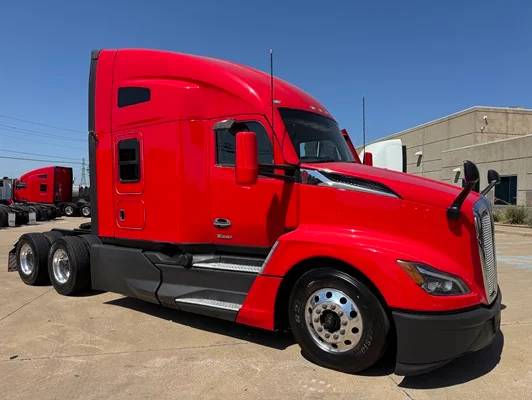 2023 Kenworth T680 in Dallas, TX