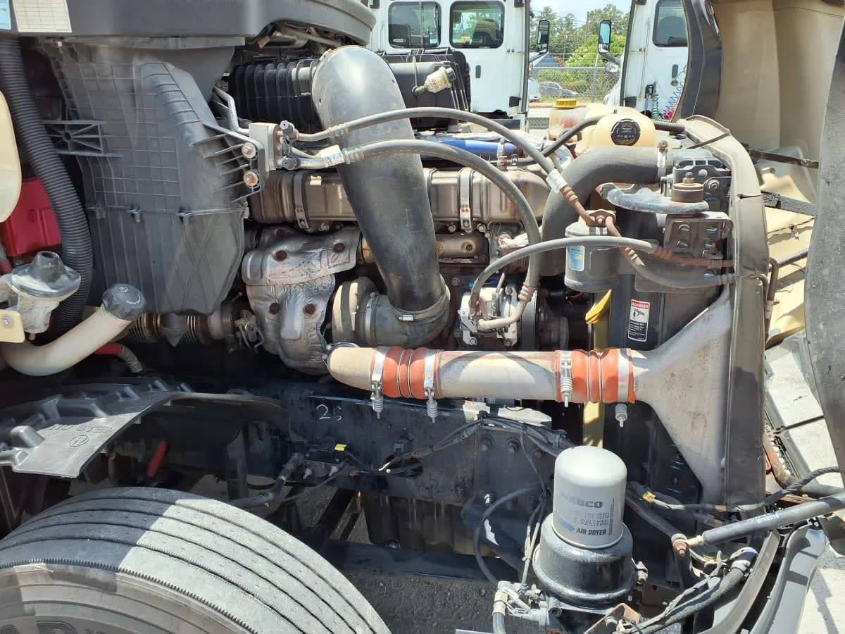 2020 Freightliner Cascadia in Greenville, SC — photo 14