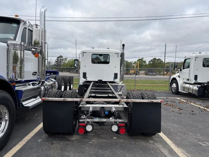 2026 Peterbilt - image 7