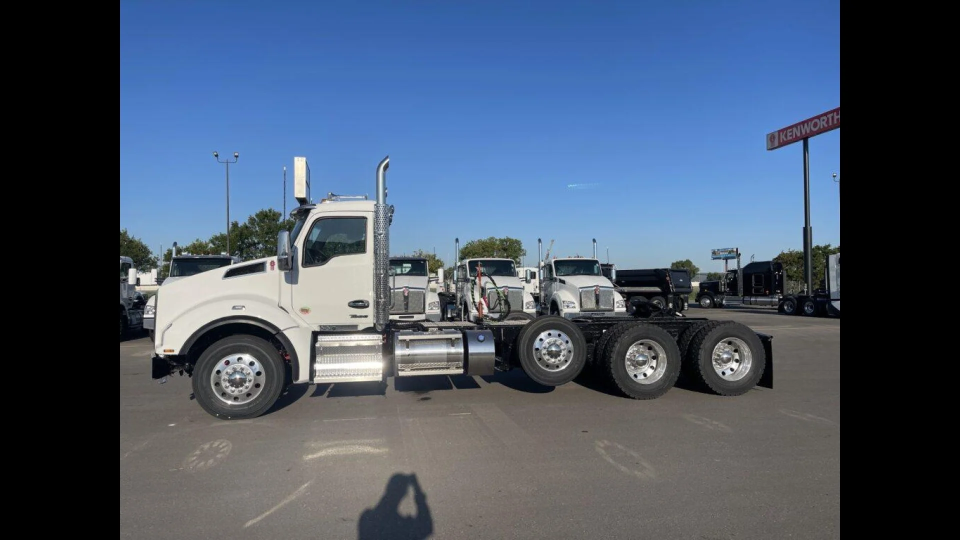 2026 Kenworth T880 in Williston — photo 2