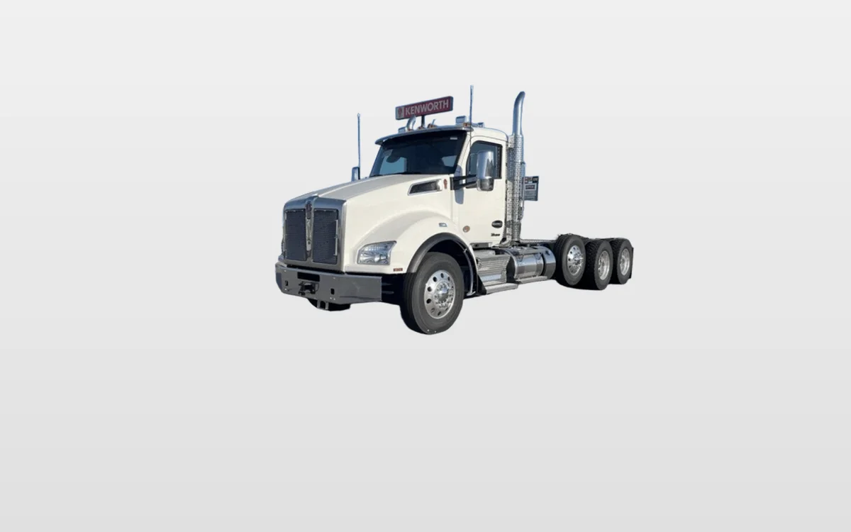 2026 Kenworth T880 - image 1