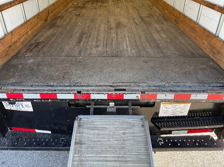 2021 International MV - image 10