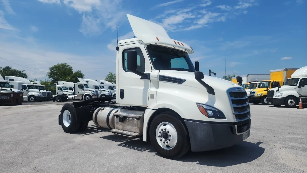 2019 Freightliner Cascadia in Ocala, FL