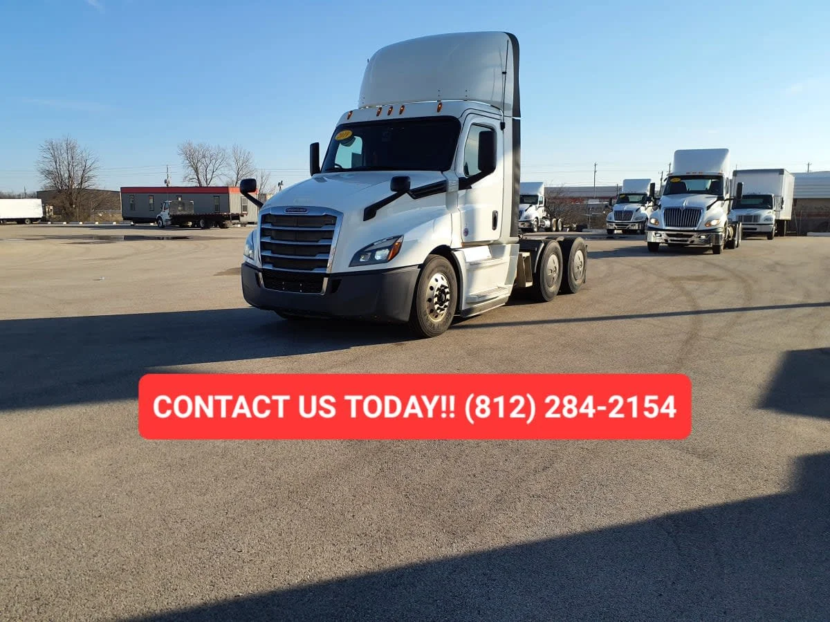 2019 Freightliner Cascadia in Clarksville, IN