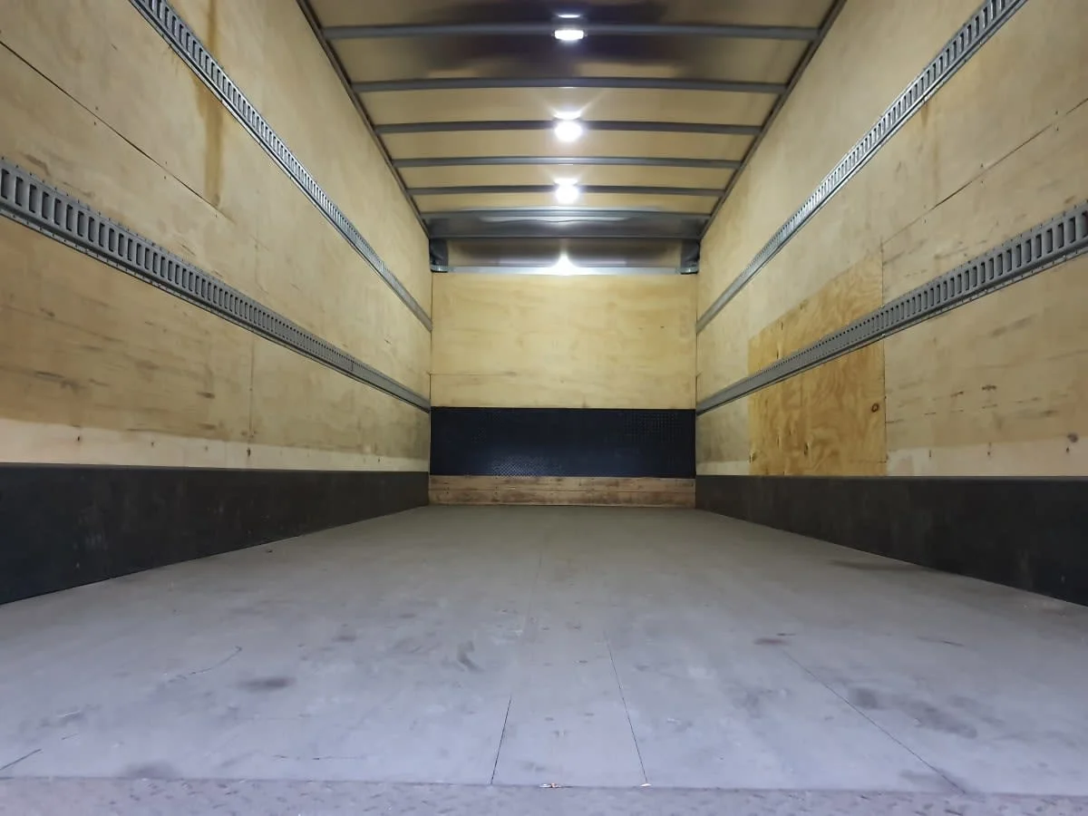 2020 Freightliner M2 106 in Oak Creek, WI — photo 8