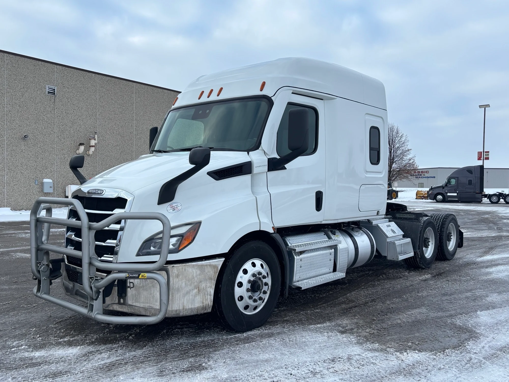 2021 Freightliner Cascadia in Madison, WI
