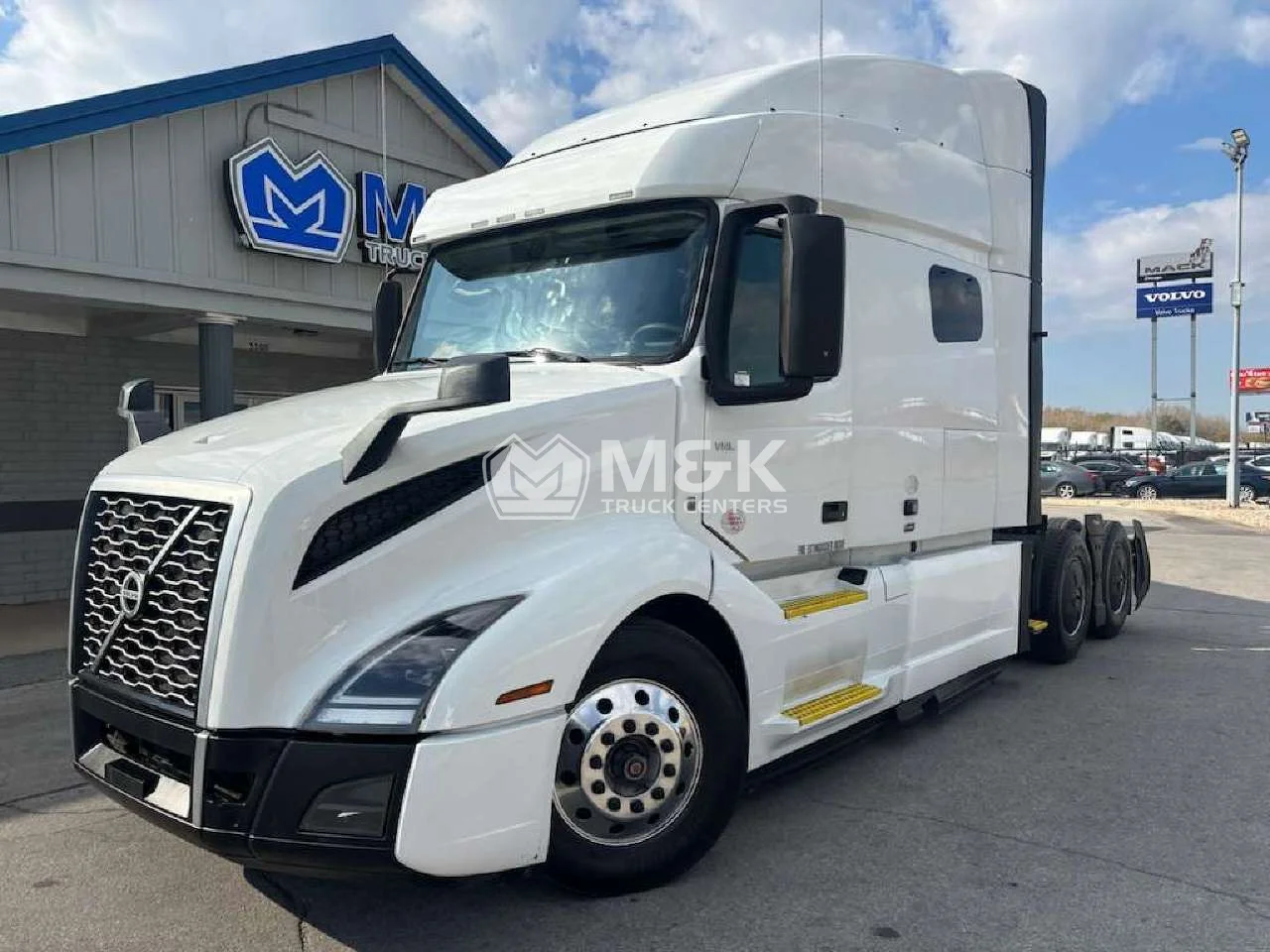 2022 Volvo in Waukee, IA