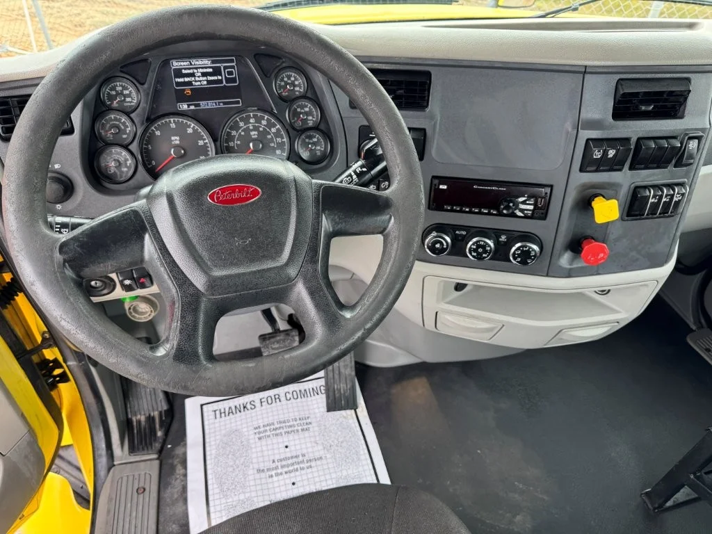 2021 Peterbilt 579 in Dunn, NC — photo 10