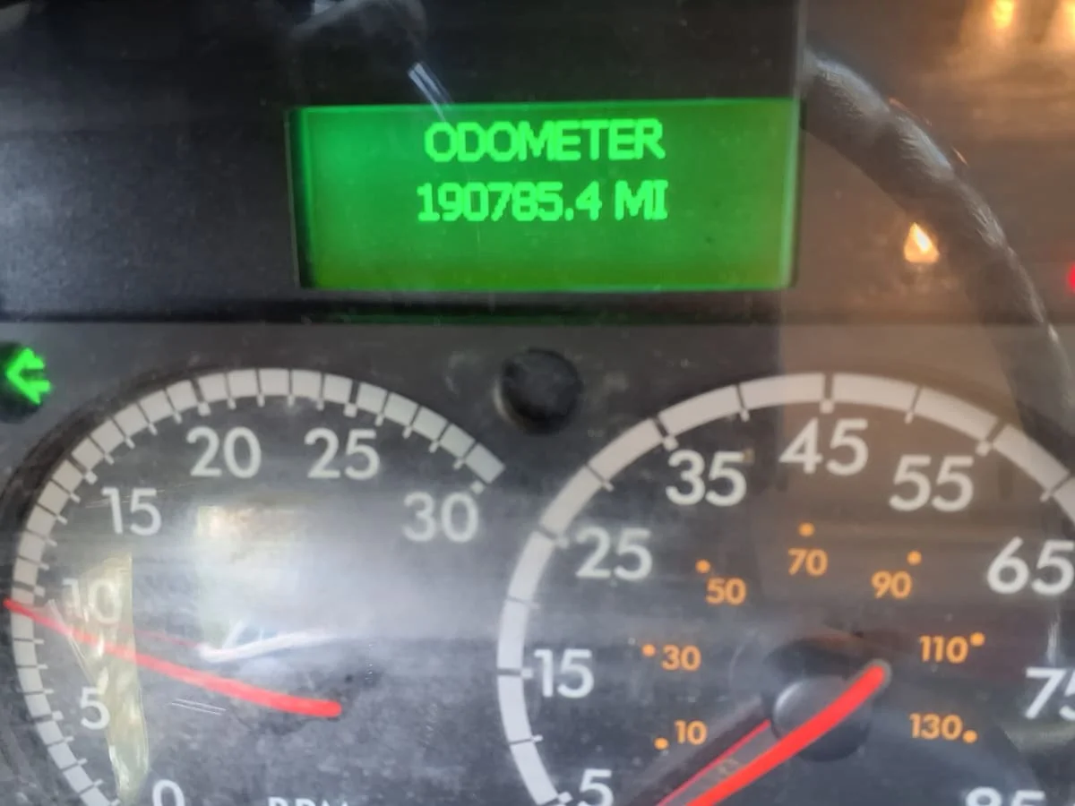 2016 Freightliner M2 106 - image 10