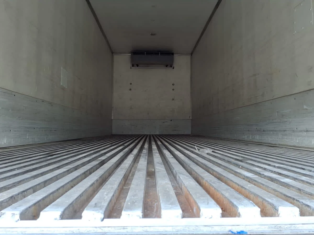 2019 Freightliner M2 106 in Houston, TX — photo 9