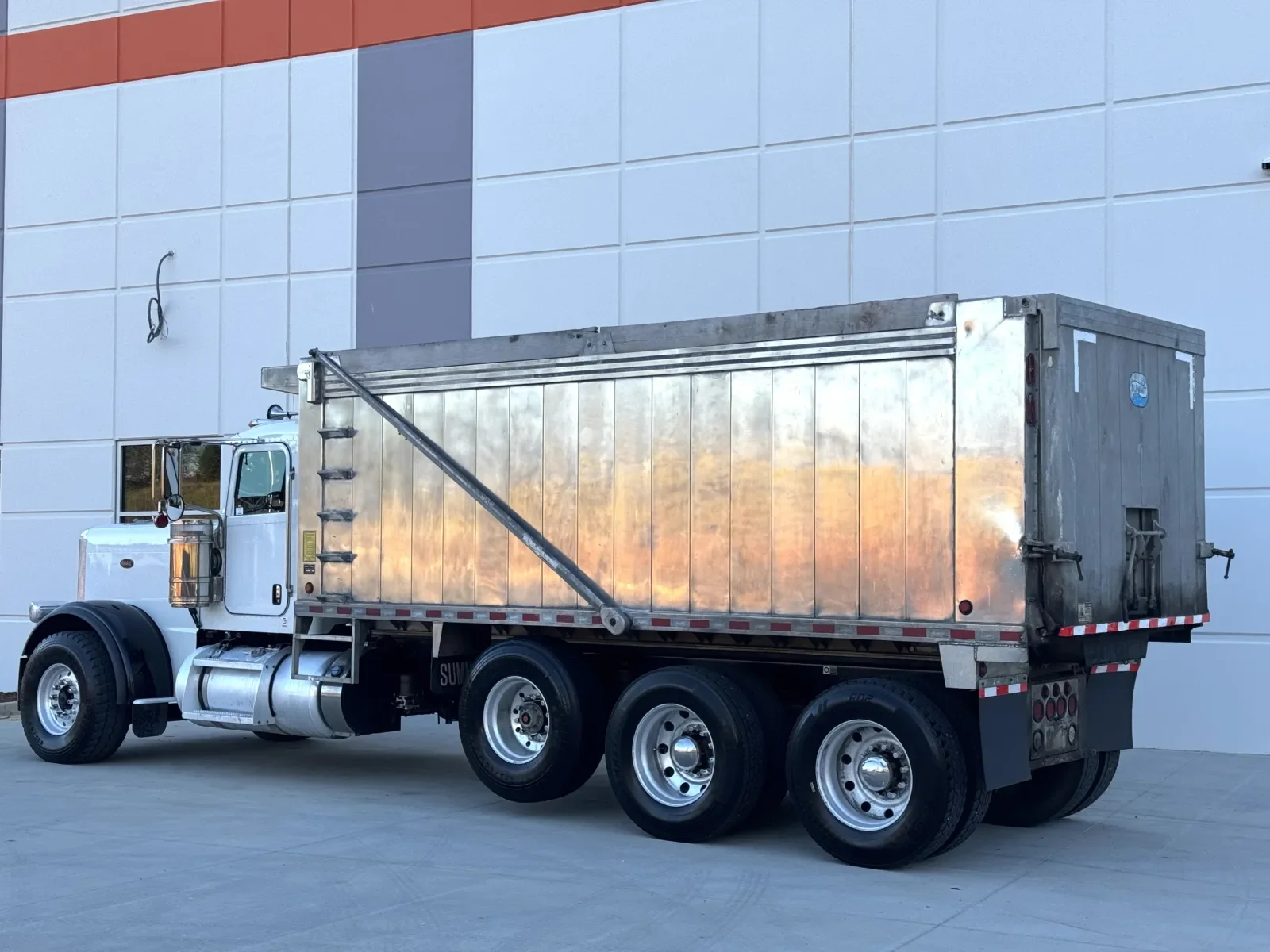 2020 Peterbilt 389 in Greer, SC — photo 7