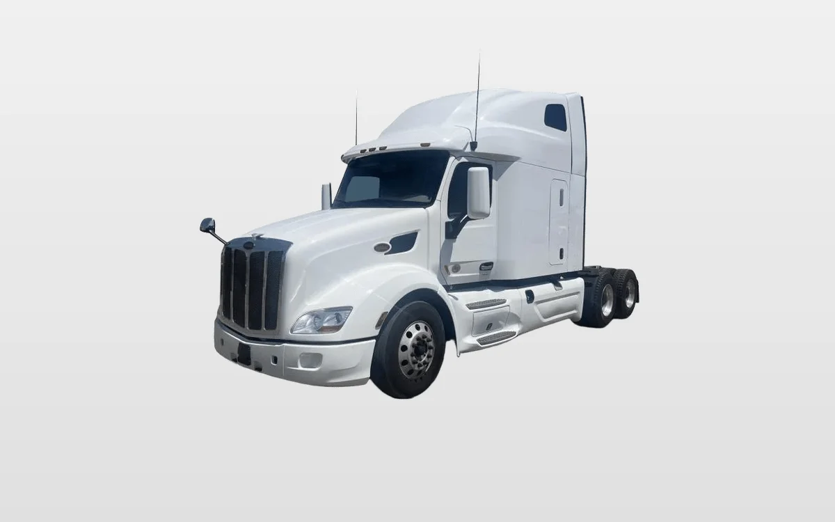 2022 Peterbilt 579 - image 1