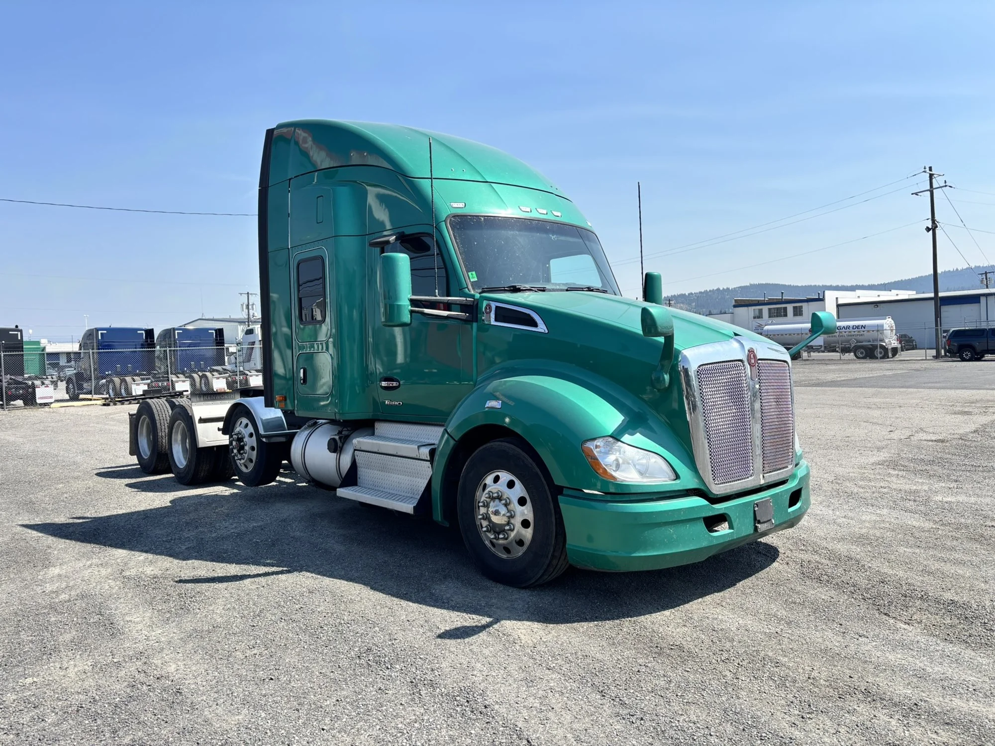 2022 Kenworth T680 in Pasco, WA — photo 5