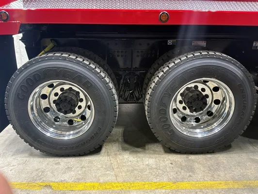 2027 Kenworth T880 in Durham, NC — photo 4