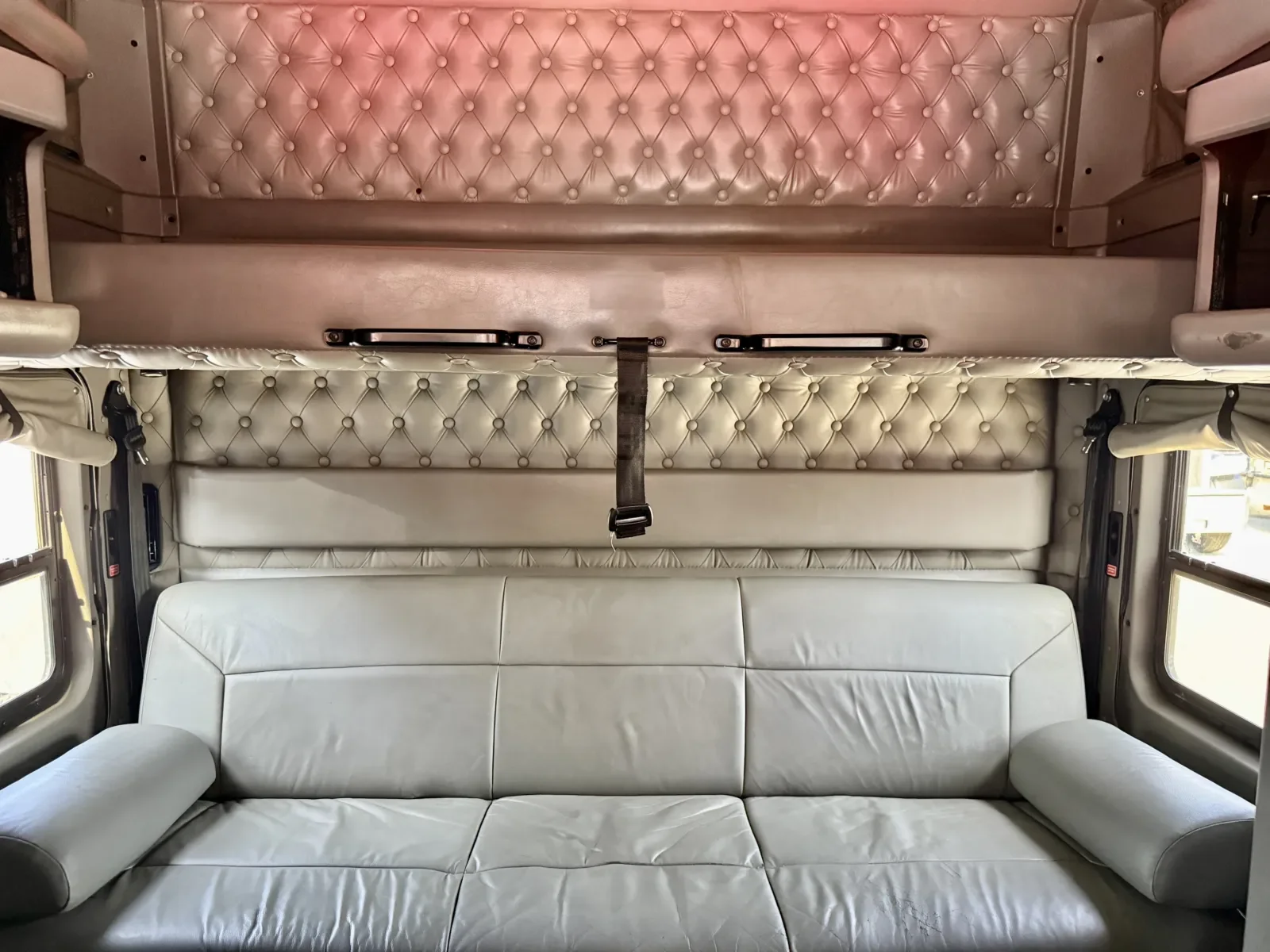 2015 Kenworth W900 in New Lenox, IL — photo 23