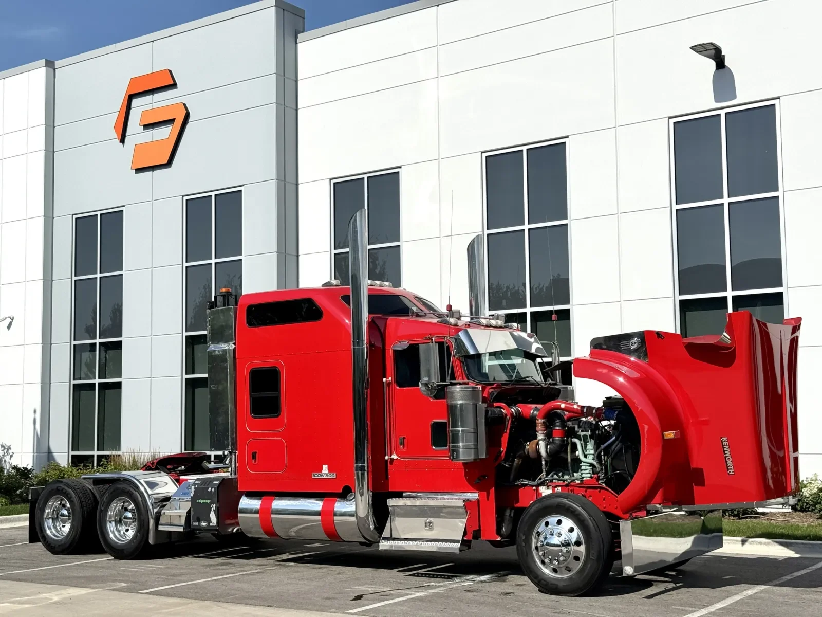 2015 Kenworth W900 in New Lenox, IL — photo 9