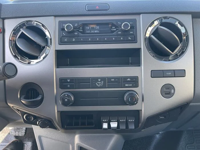 2026 Ford F-750 — photo 27