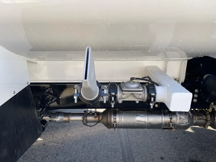 2026 Ford F-750 — photo 11