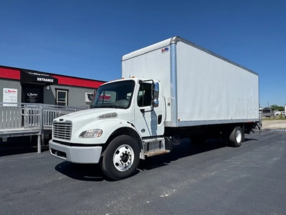 2018 Freightliner M2 106 in Clarksville, IN