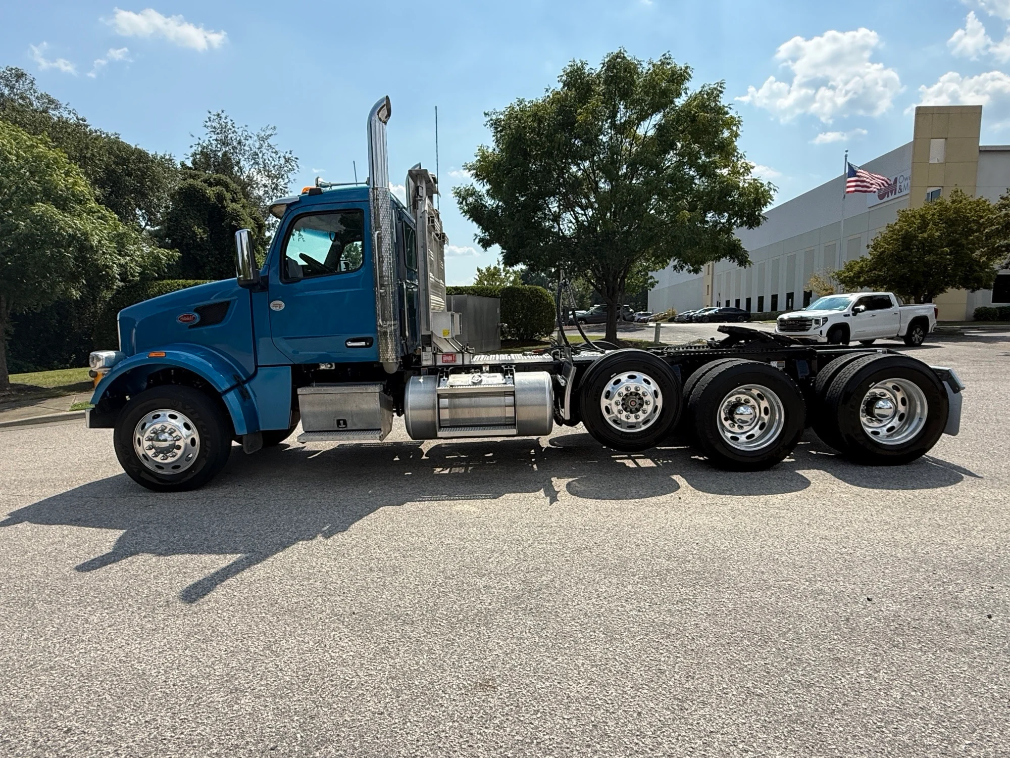 2025 Peterbilt 567 in Raleigh, NC — photo 7
