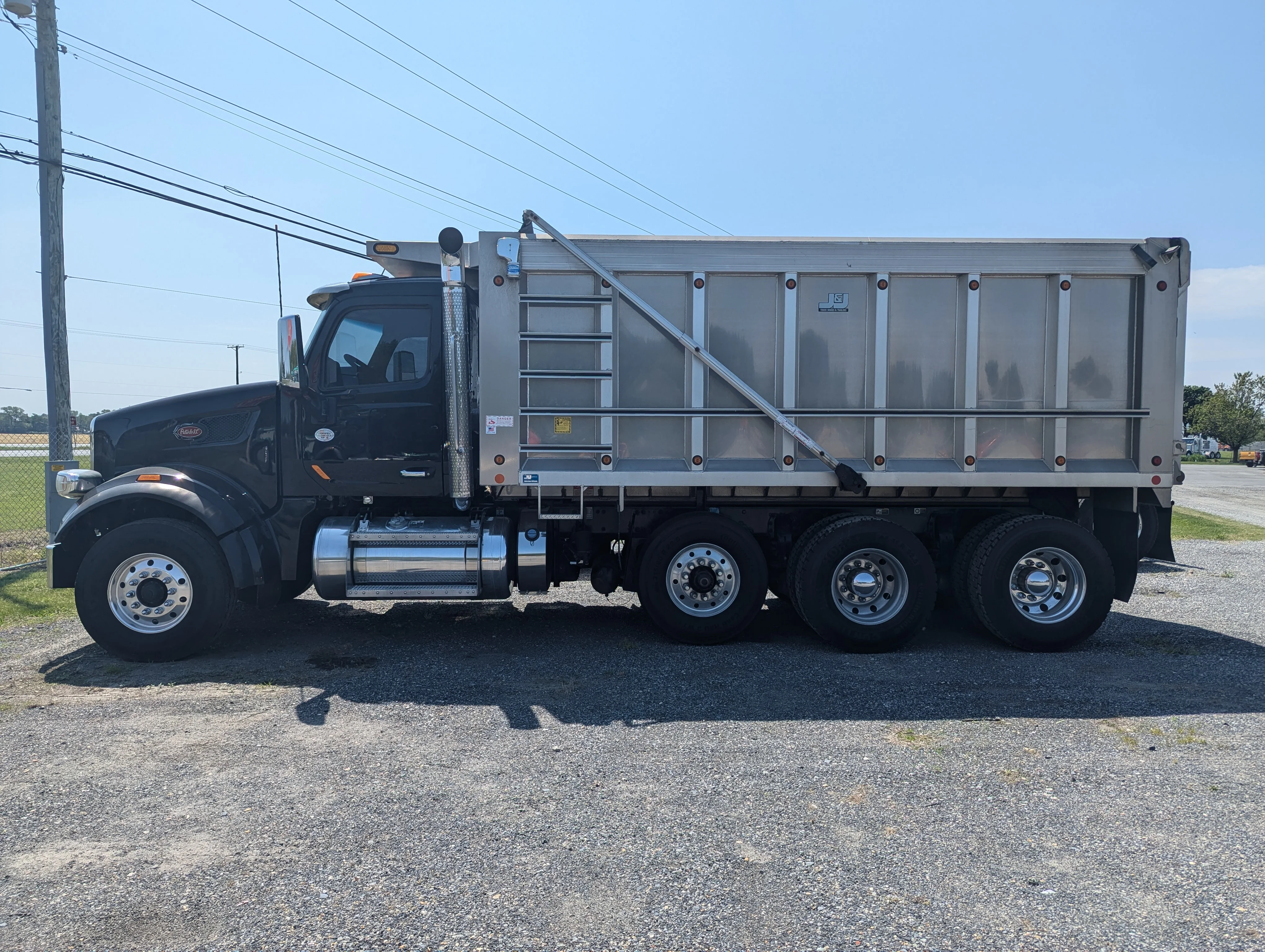 2020 Peterbilt 567 - image 6