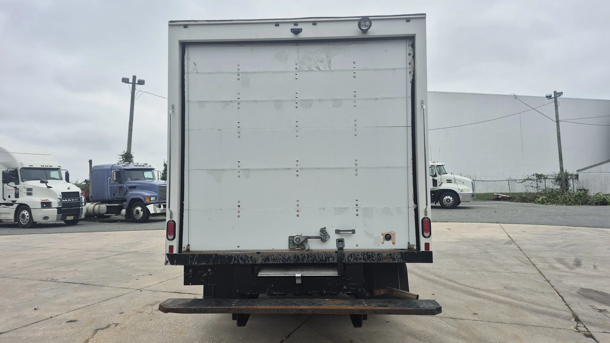 2024 GMC in Conshohocken, PA — photo 4