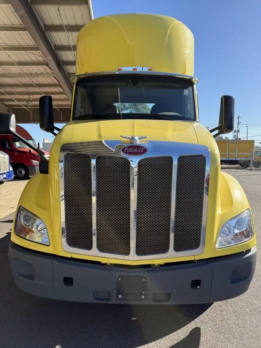 2021 Peterbilt 579 - image 5