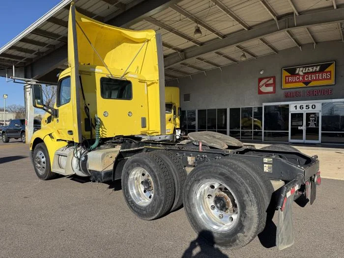 2021 Peterbilt 579 in Memphis, TN — photo 7