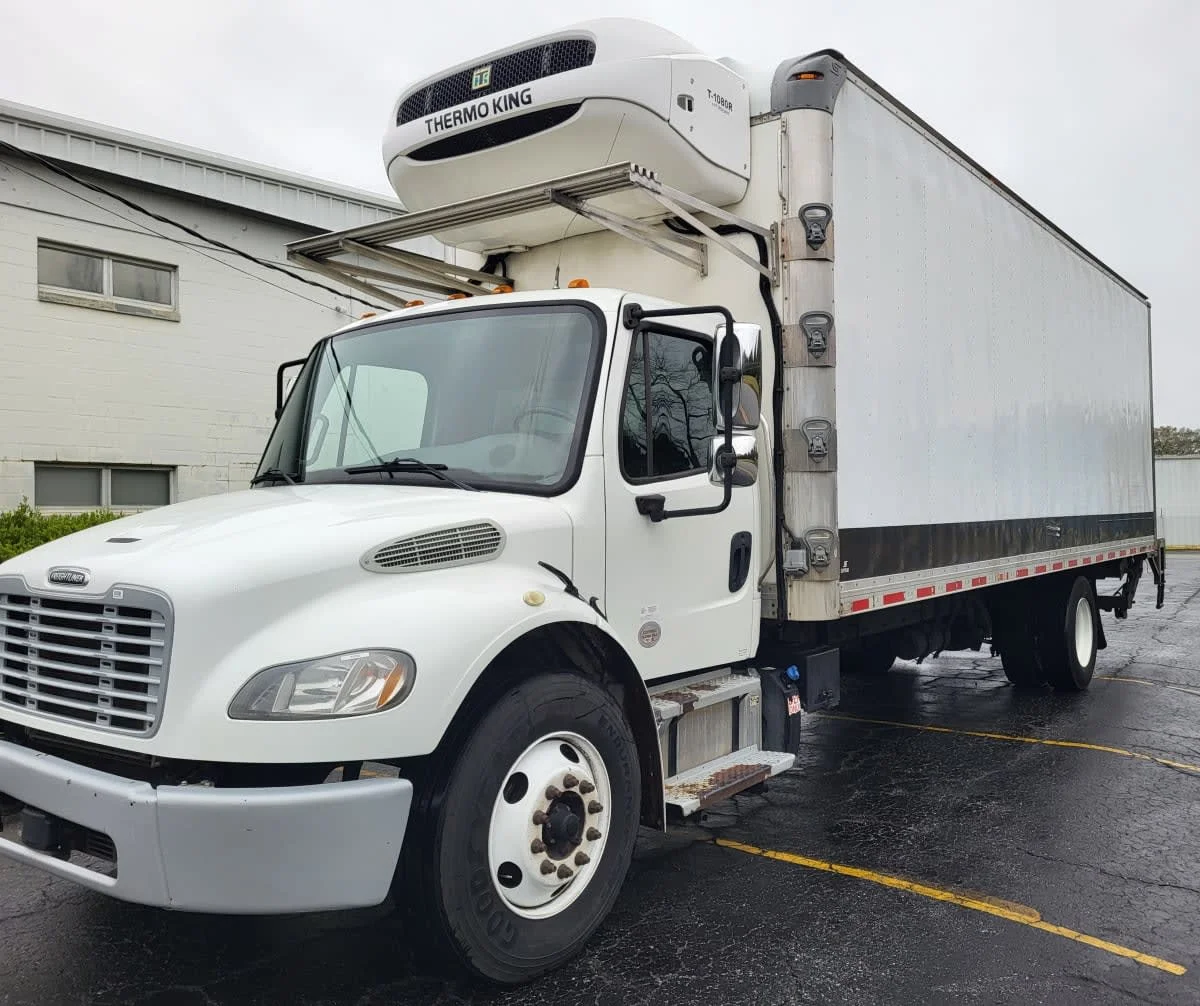 2019 Freightliner M2 106 in Jacksonville, FL