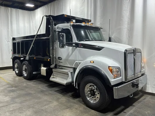 2027 Kenworth T880 in Gainesville, GA