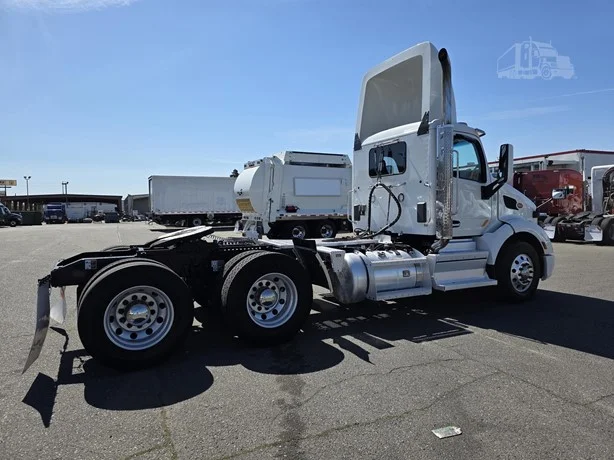 2020 Peterbilt 579 in MS — photo 6