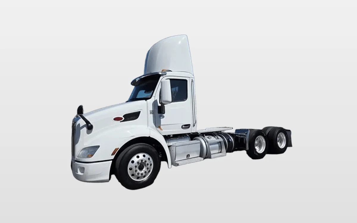 2020 PETERBILT 579 - image 1