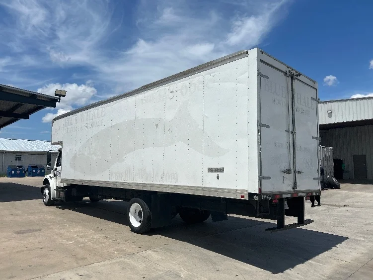 2021 Freightliner M2 106 - image 6