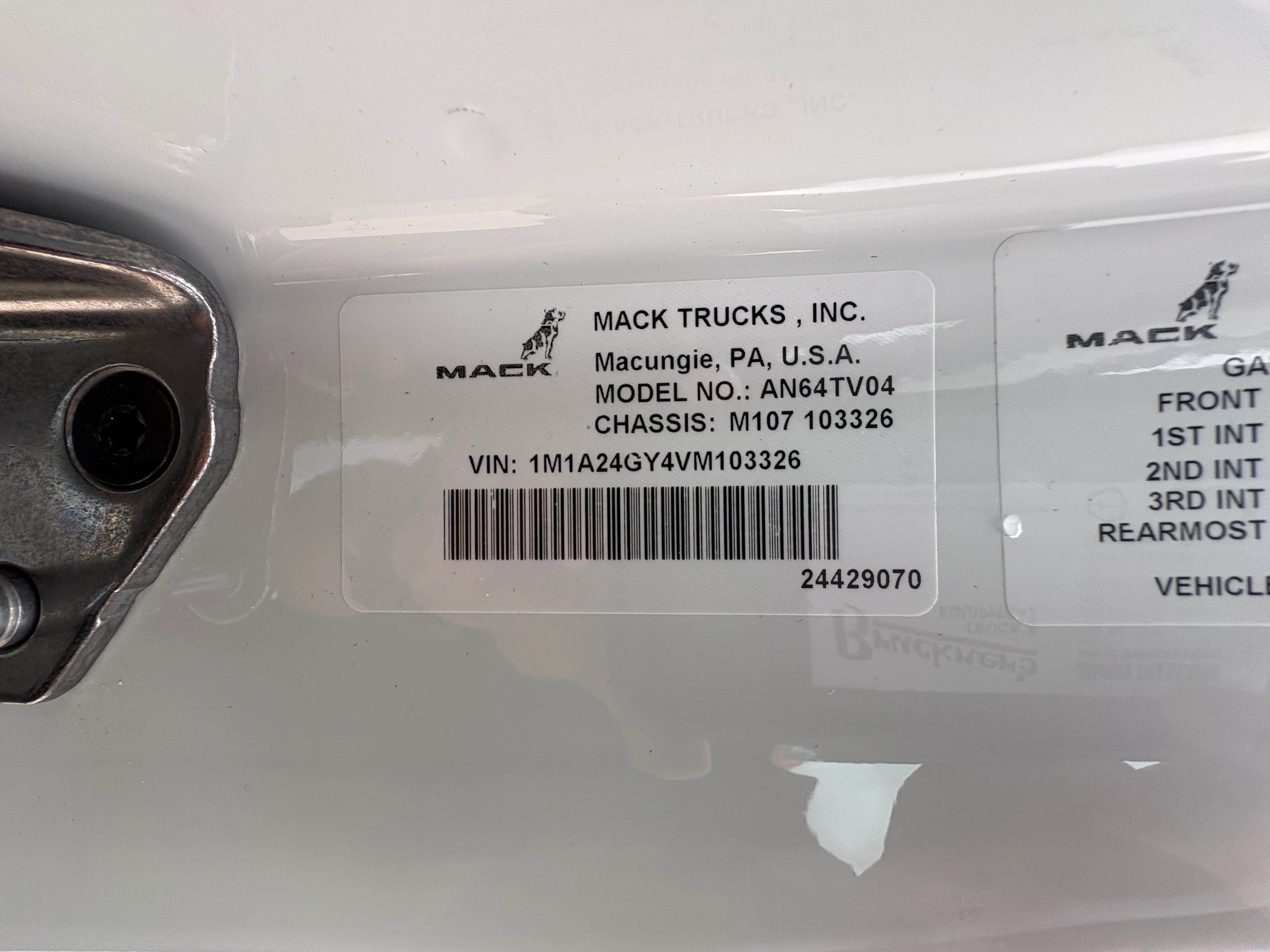 2027 Mack Anthem in Shreveport, LA — photo 10