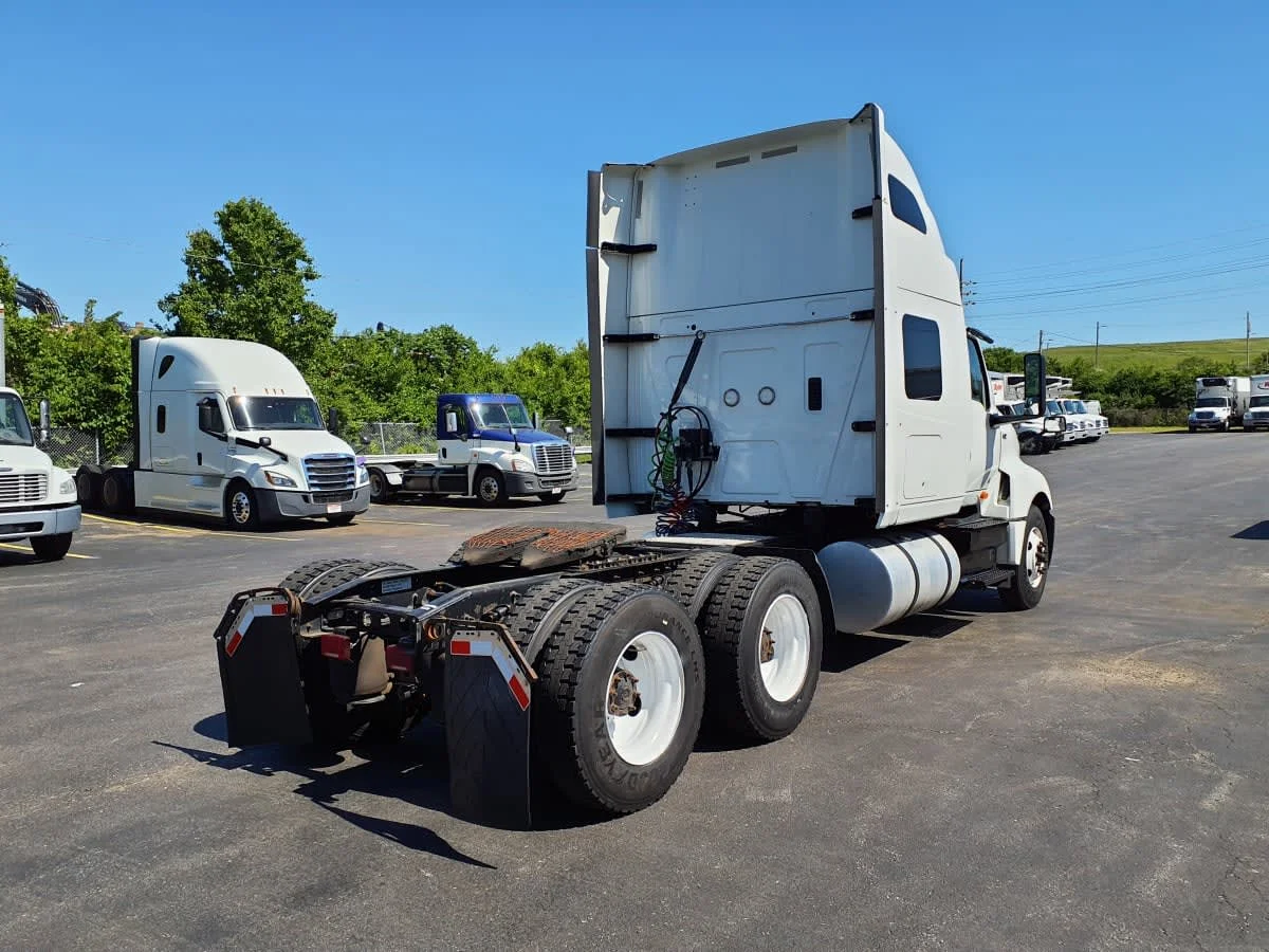 2020 International LT in O'fallon, MO — photo 4