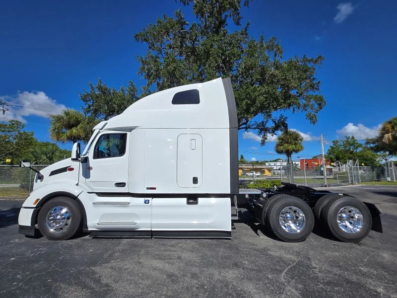 2026 Peterbilt 579 in Fort Pierce, FL — photo 11