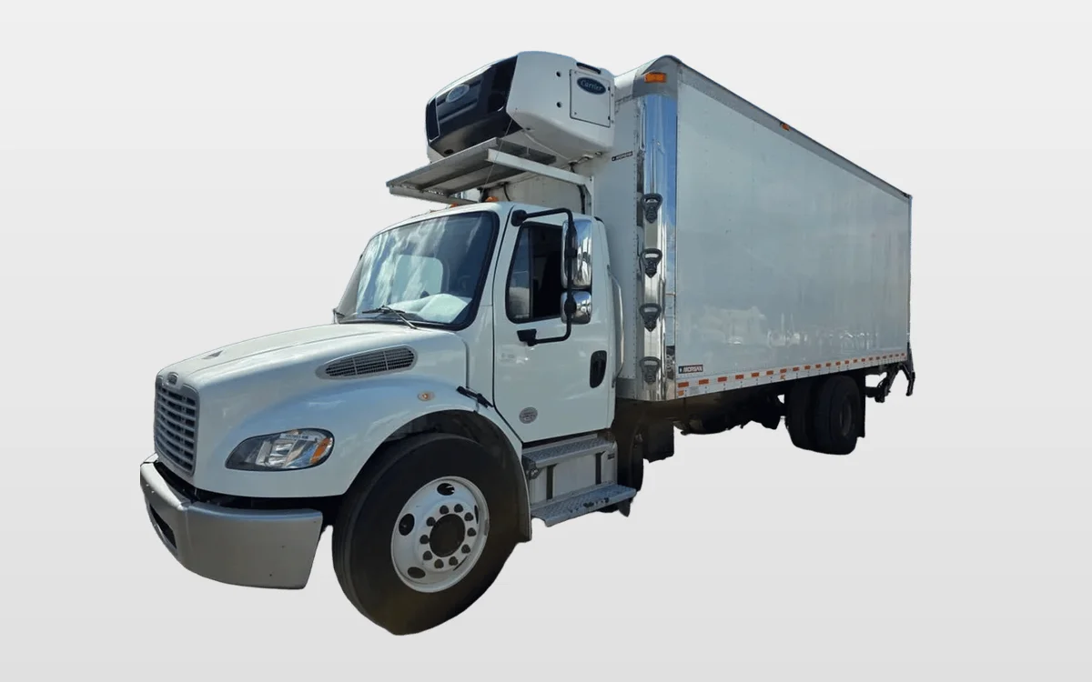 2020 Freightliner M2 106 - image 1