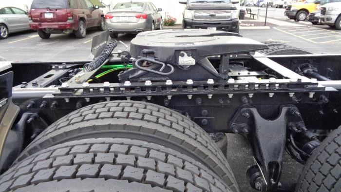 2026 International LT - image 10