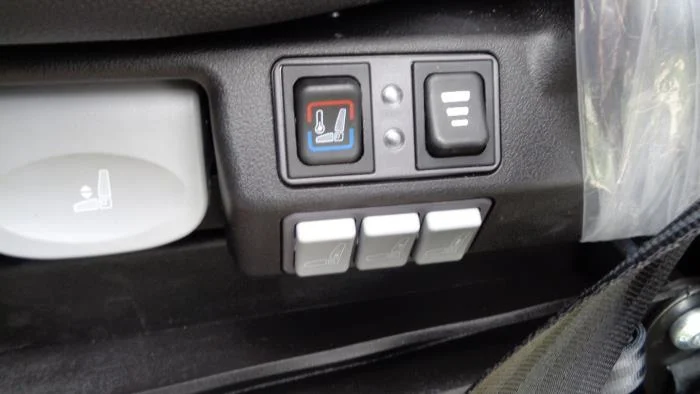 2026 International LT - image 18