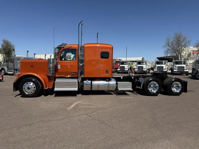 2027 Peterbilt 589 in Phoenix, AZ — photo 11