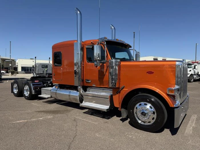 2027 Peterbilt 589 in Phoenix, AZ — photo 4