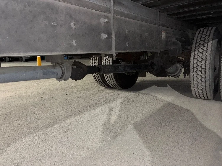 2012 Freightliner M2 106 - image 5