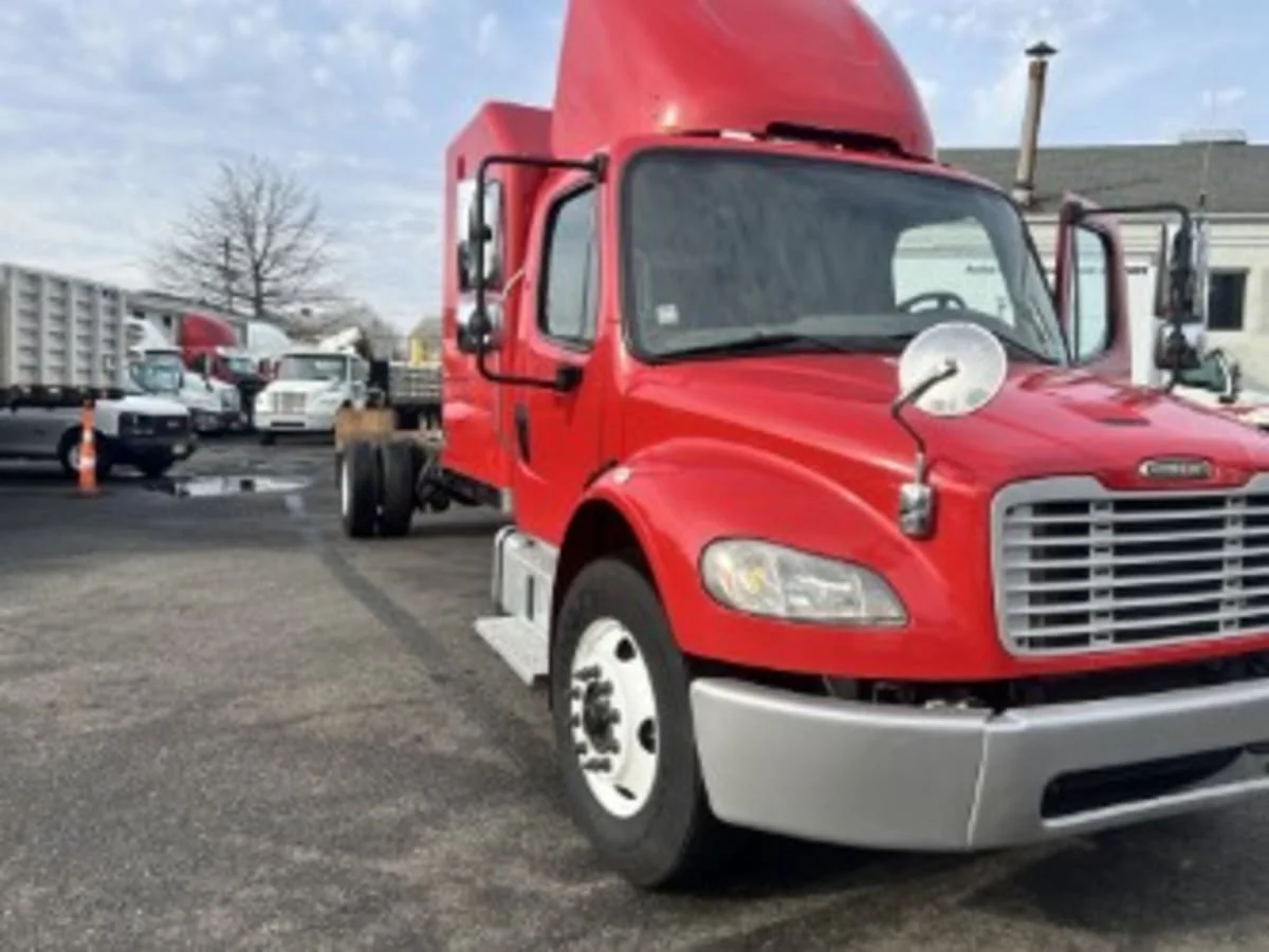 2020 Freightliner M2 106 in Newark, NJ