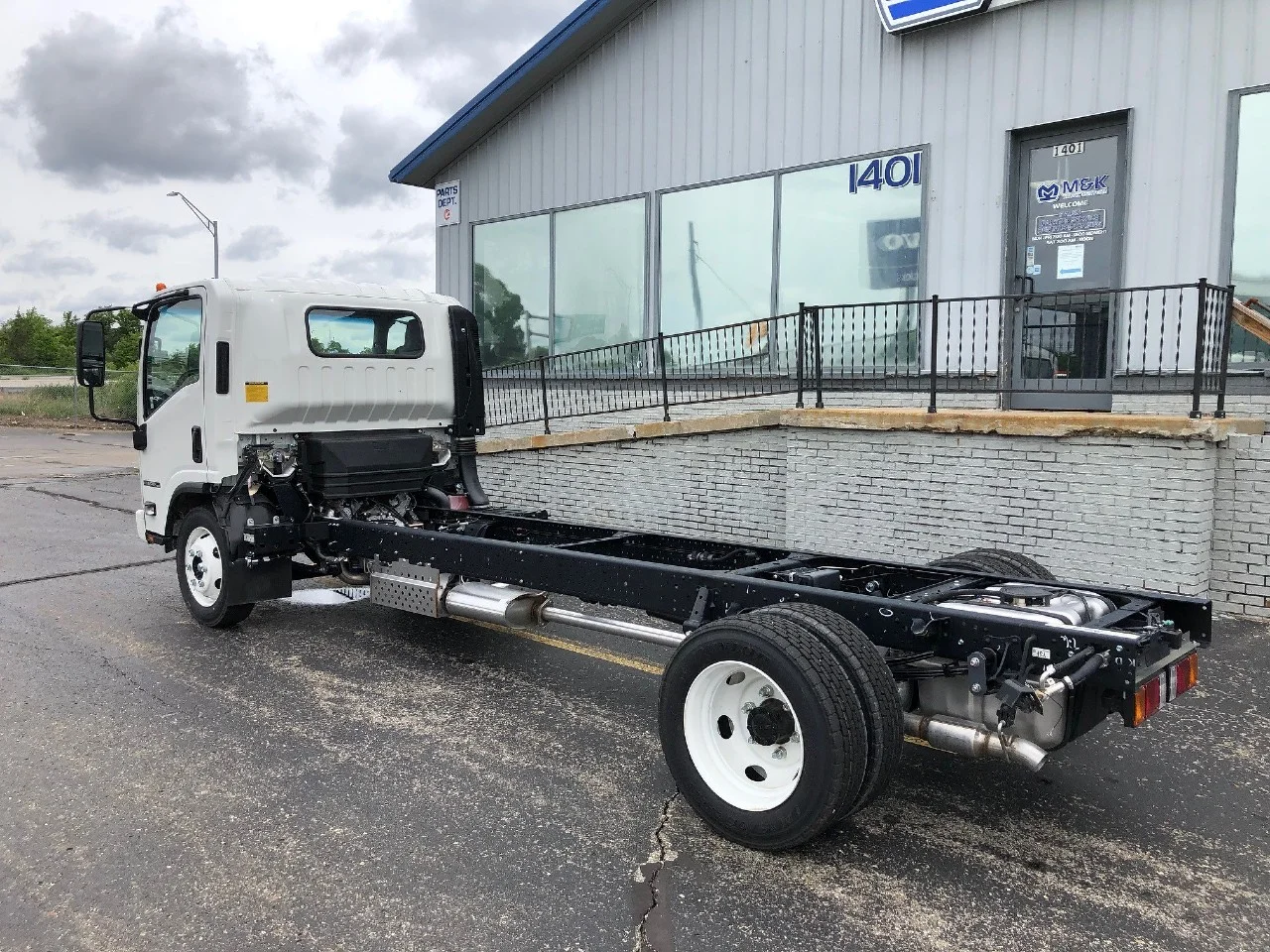 2026 Isuzu in Flint, MI — photo 4