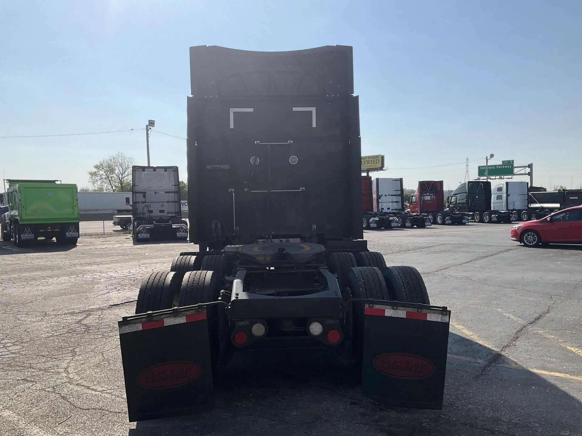 2019 Peterbilt 579 - image 6