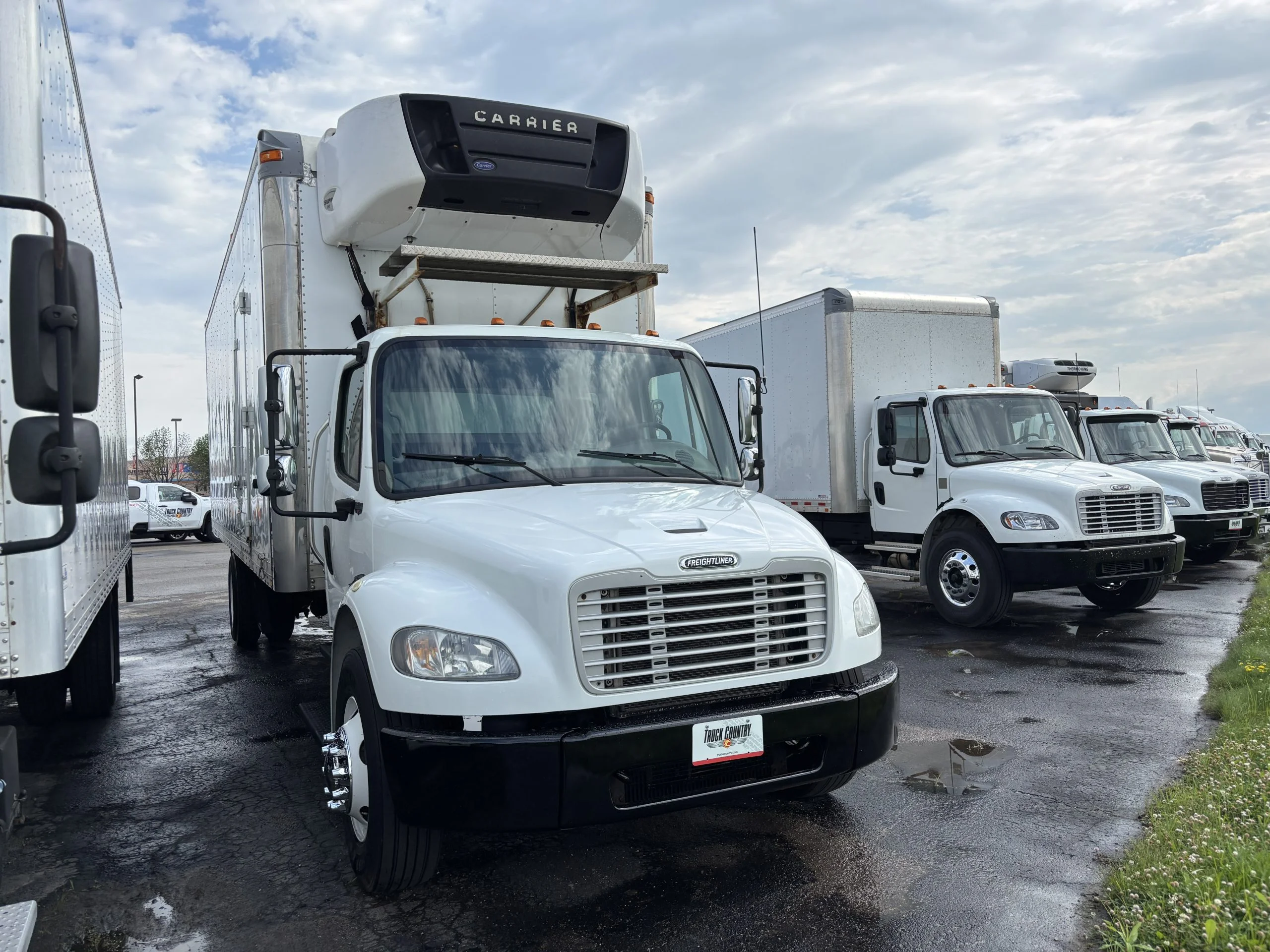 2014 Freightliner eM2 in Appleton, WI — photo 3